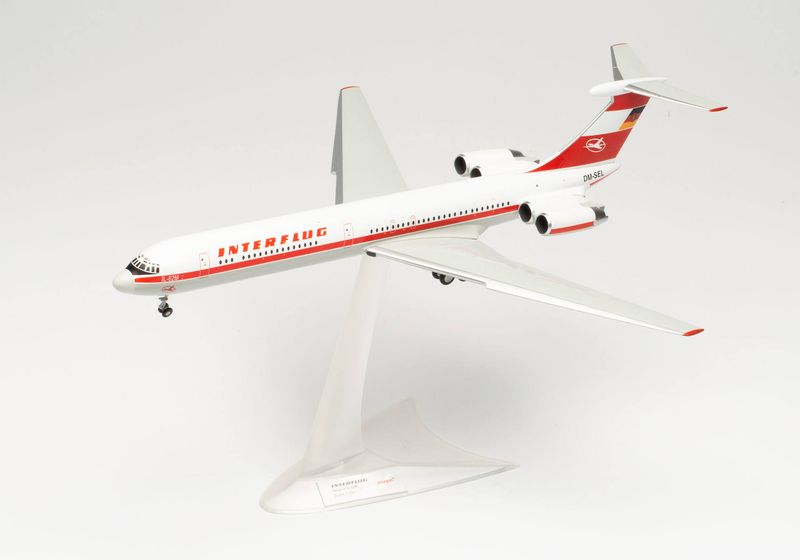 IL-62 1/200 INTERFLUG