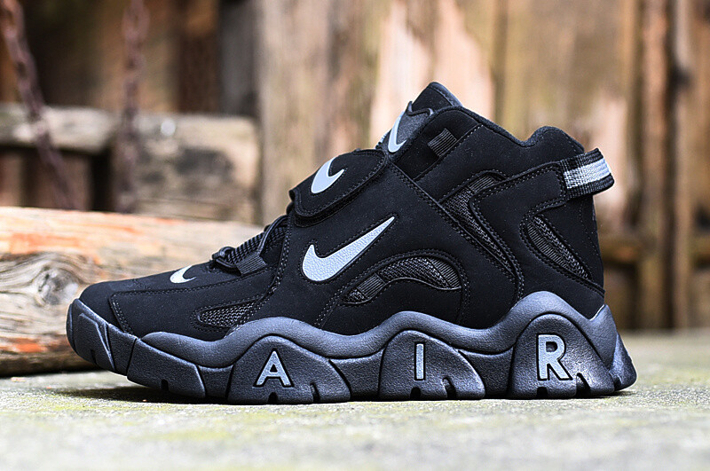 ⭐NIKE AIR BARRAGE