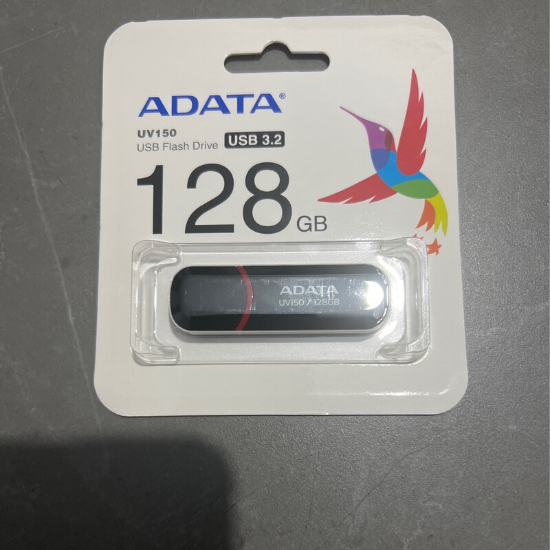 ADATA usb 128 GB Flash Drive 