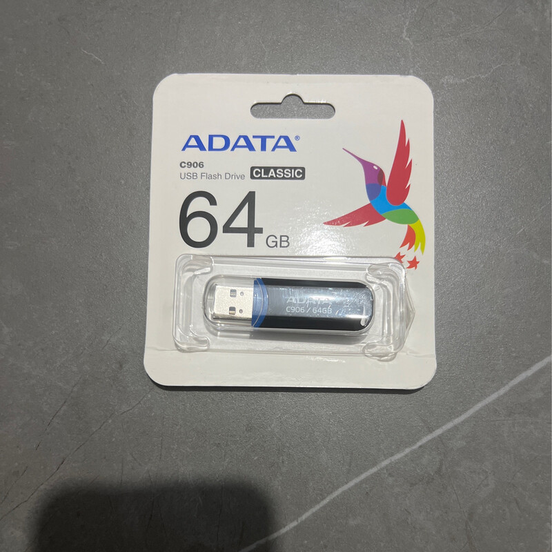 ADATA USB 64 GB Flash Drive 