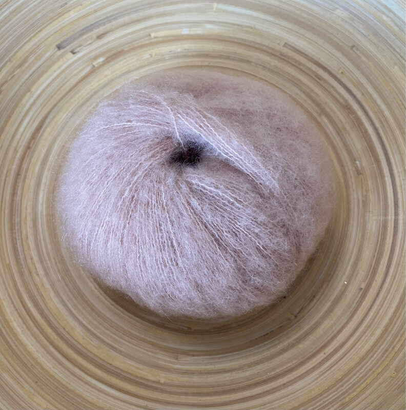 Manada -mohairsilkkilanka, Blush 206