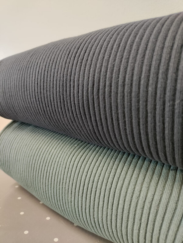 Yksivärinen Ribbitrikoo, Navy