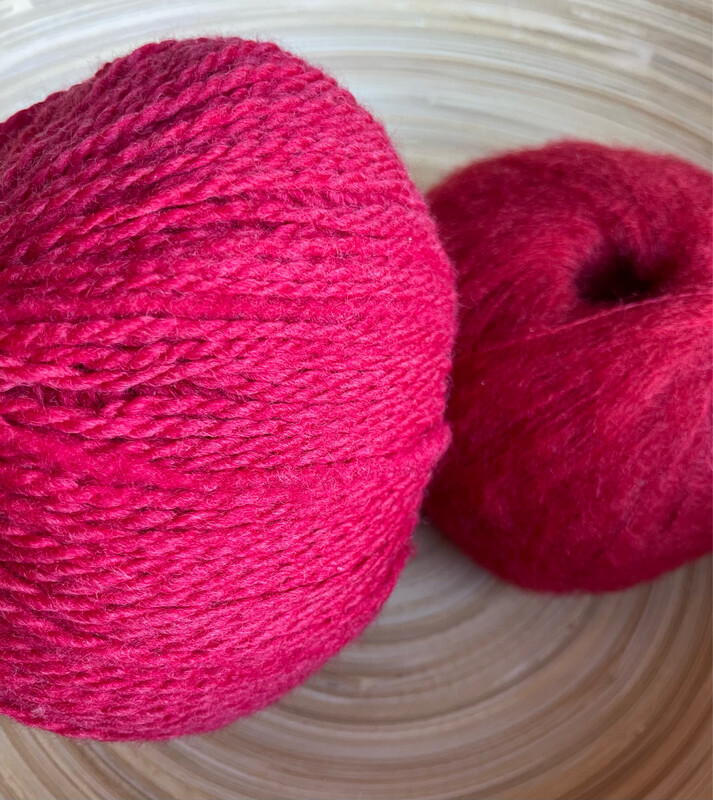 Tibetan -jakkimerinoneulelanka, Cherry 107