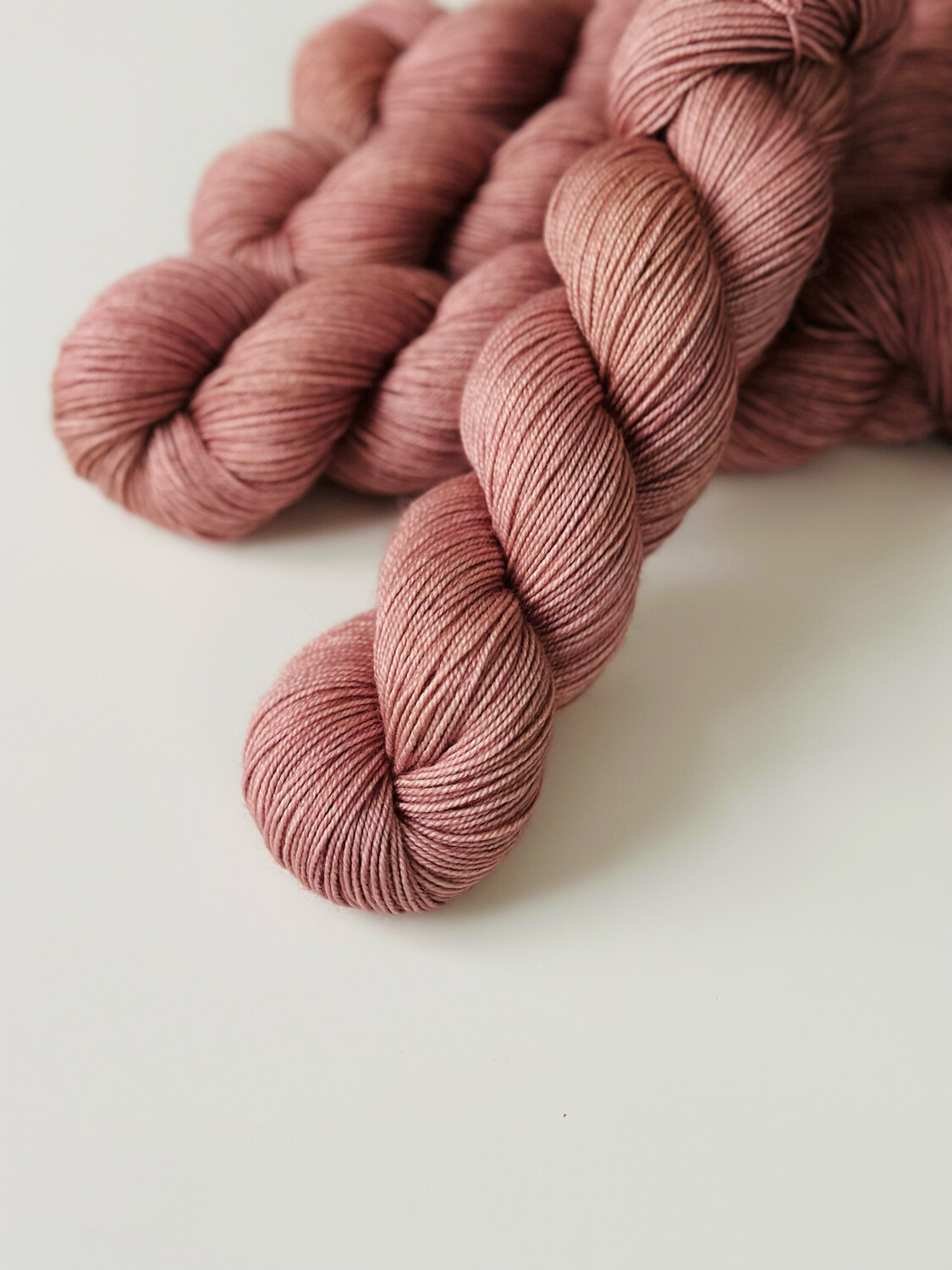 BFL Silky Sock, Wonderland