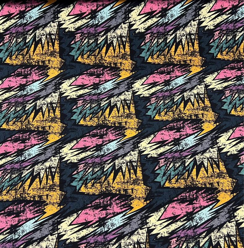 Thunder -joustocollege, Kirjava Pastelli