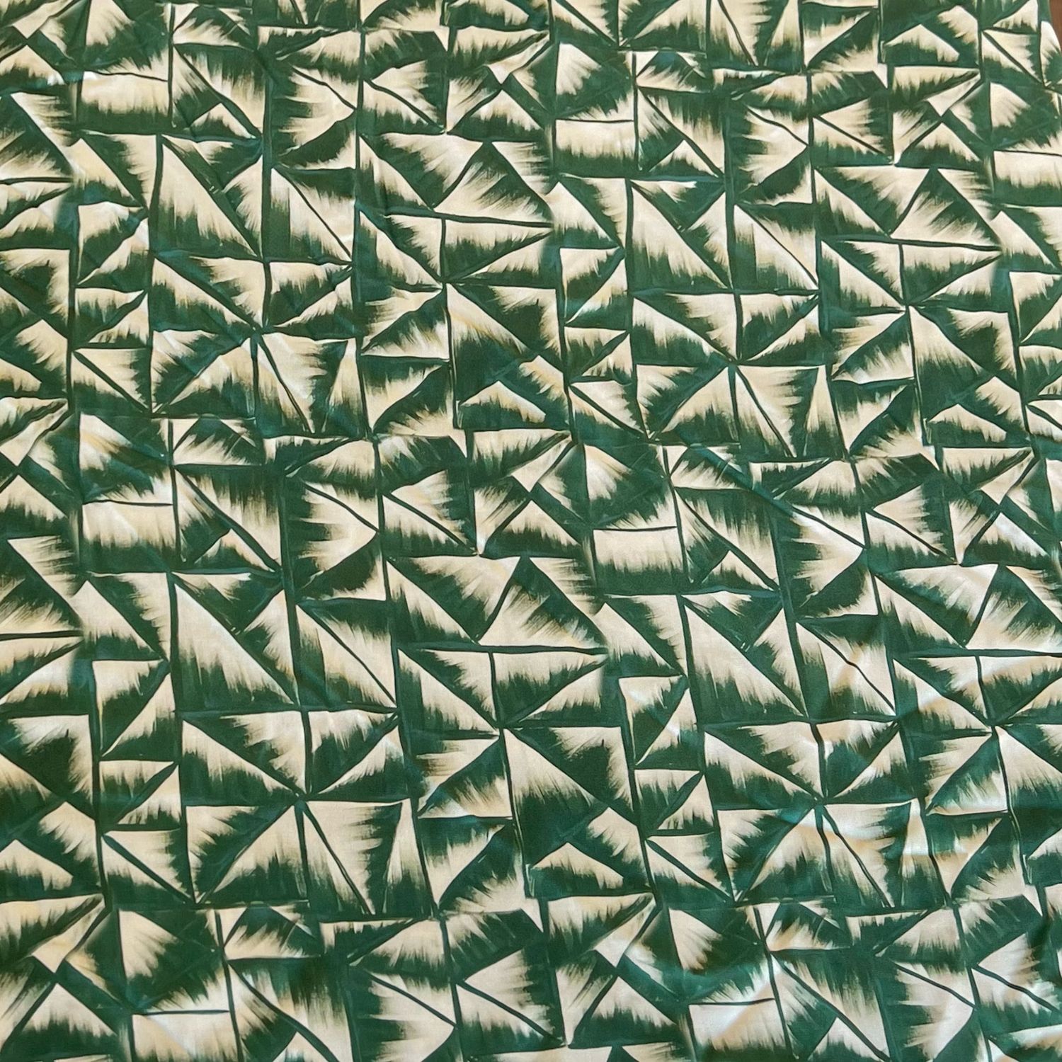 Palm Square-viskoosi, Vihreävalkoinen