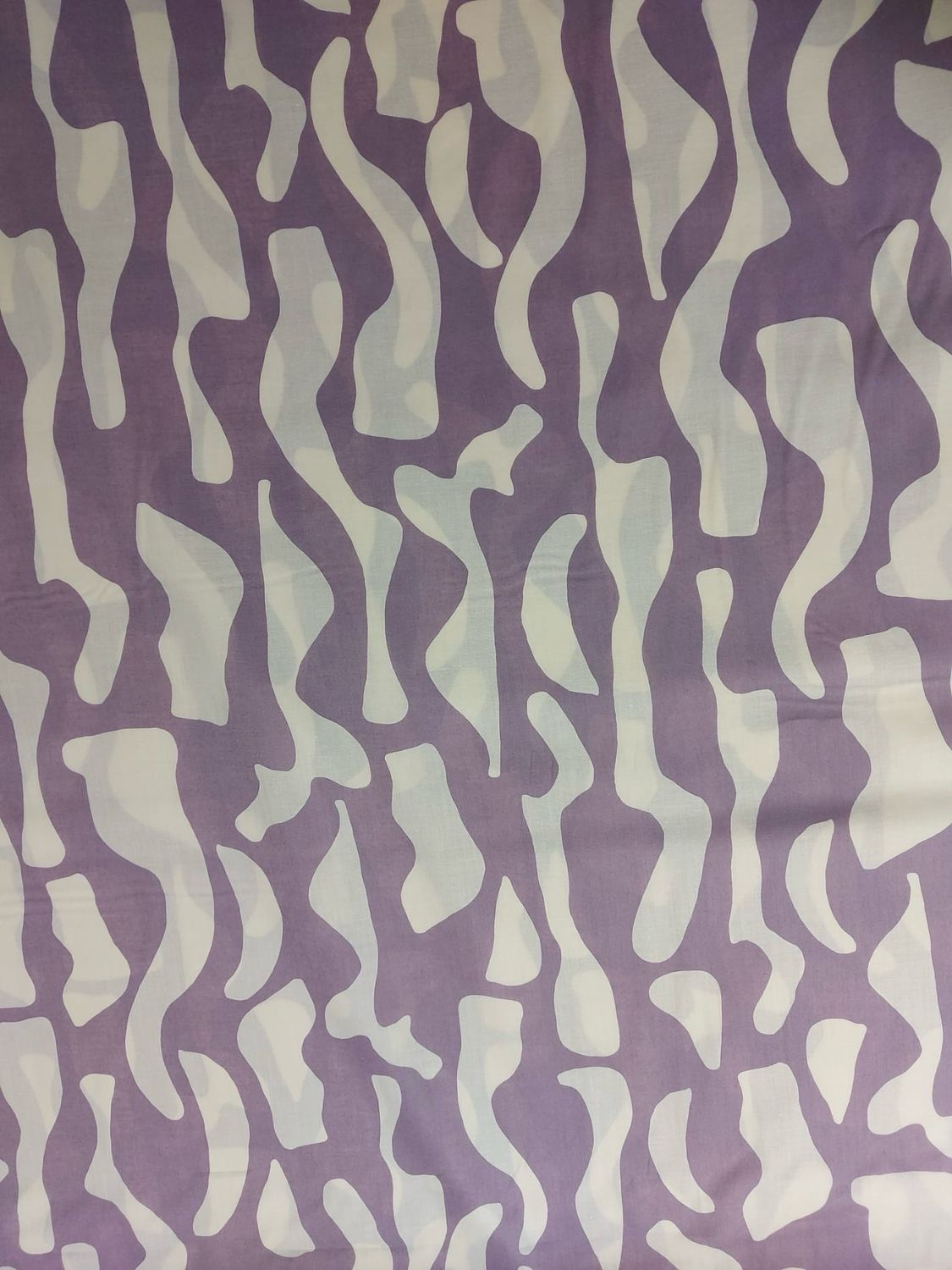 Puzzle- ohut puuvillasatiini, Lilavalkoinen