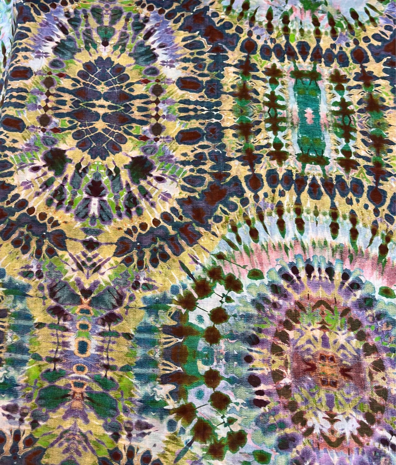 Big&amp;Batik, Violetti
