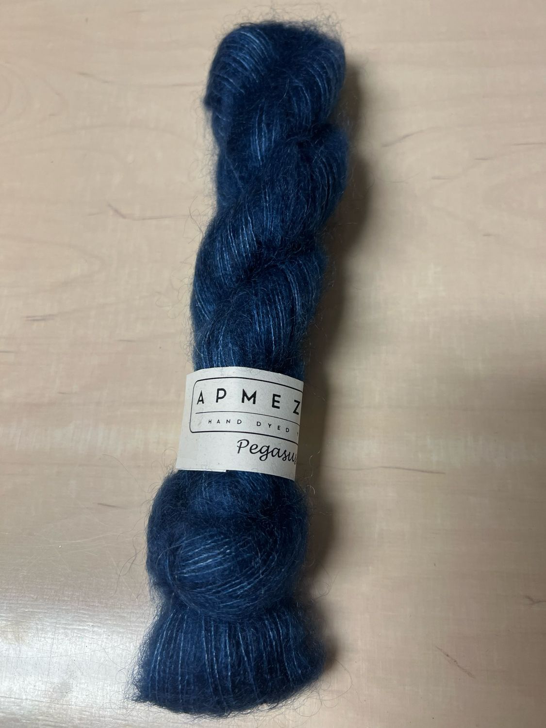 Pegasus- Silkkimohairneulelanka, Navy 176