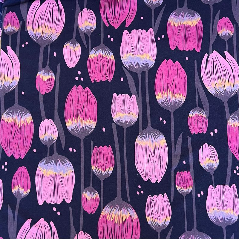 Tulip Delight-Joustocollege , Violetti PALA 2m Tulip Delight-Joustocollege , Violetti PALA 2m