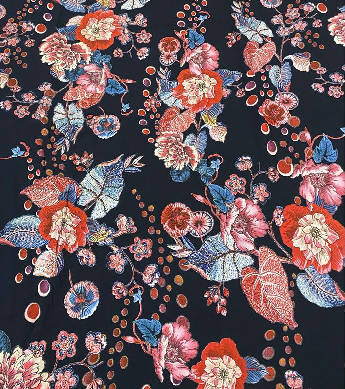 Floating Flowers-viskoosi, Navy-punainen Pala 2,4m