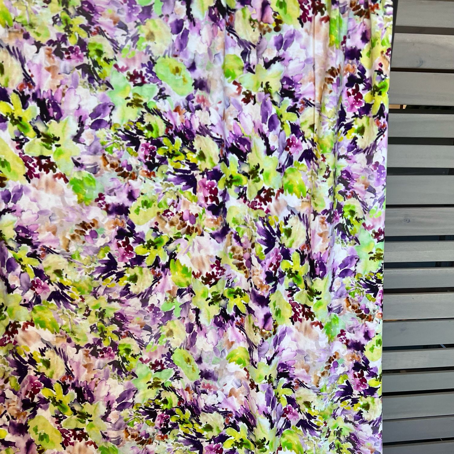Angela -viskoositrikoo, Limevioletti