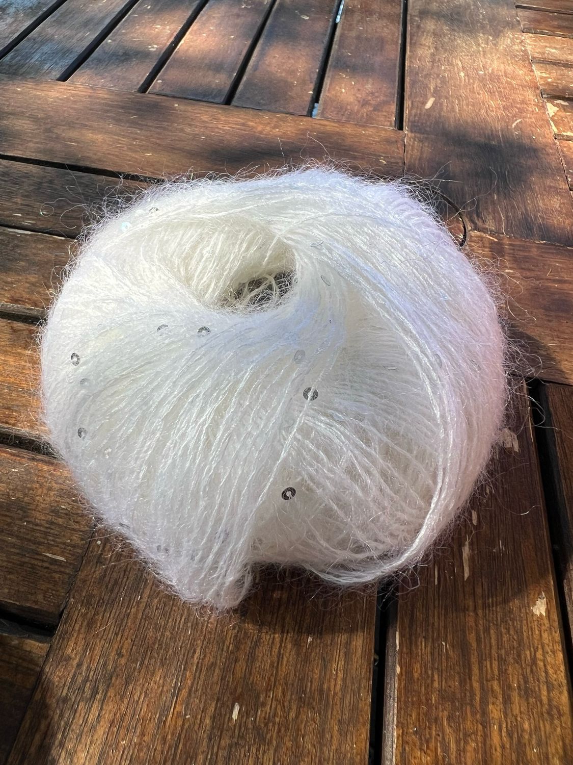Bluebell -mohairsilkkilanka, Valkoinen 51
