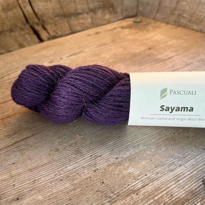 Sayama -laamavillaneulelanka, Tumma Violetti