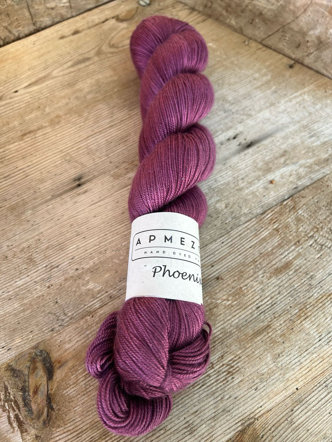 Phoenix -silkkikashmirneulelanka, Luumu 46