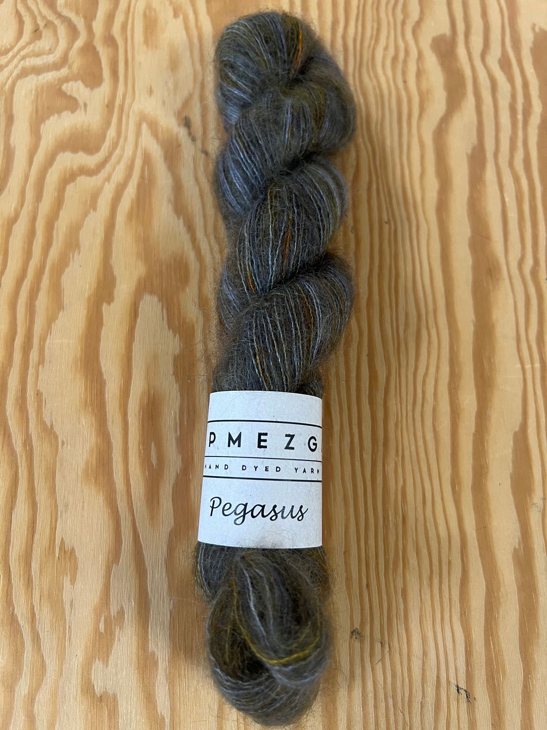 Pegasus- Silkkimohairneulelanka,  Mutamix 253