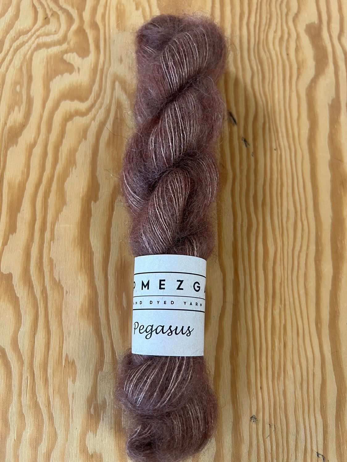 Pegasus- Silkkimohairneulelanka,  Piparkakku 291