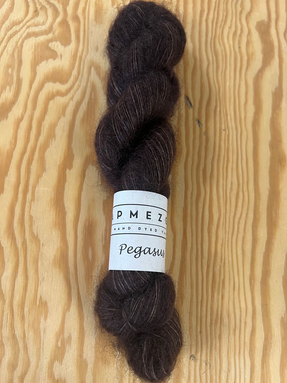 Pegasus- Silkkimohairneulelanka,  Espresso 290