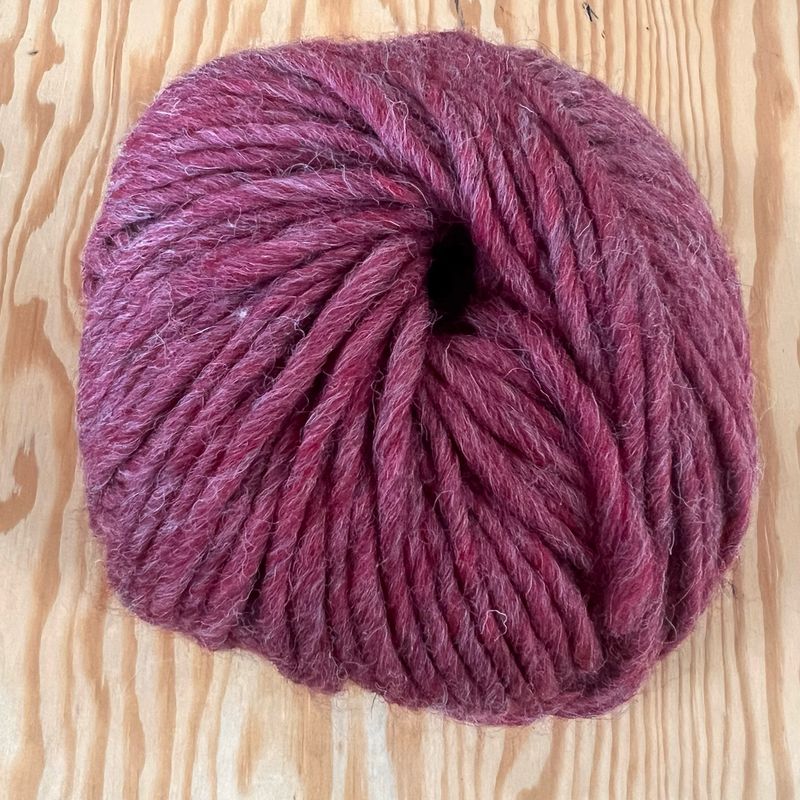 BRE Meadow, Punainen 070