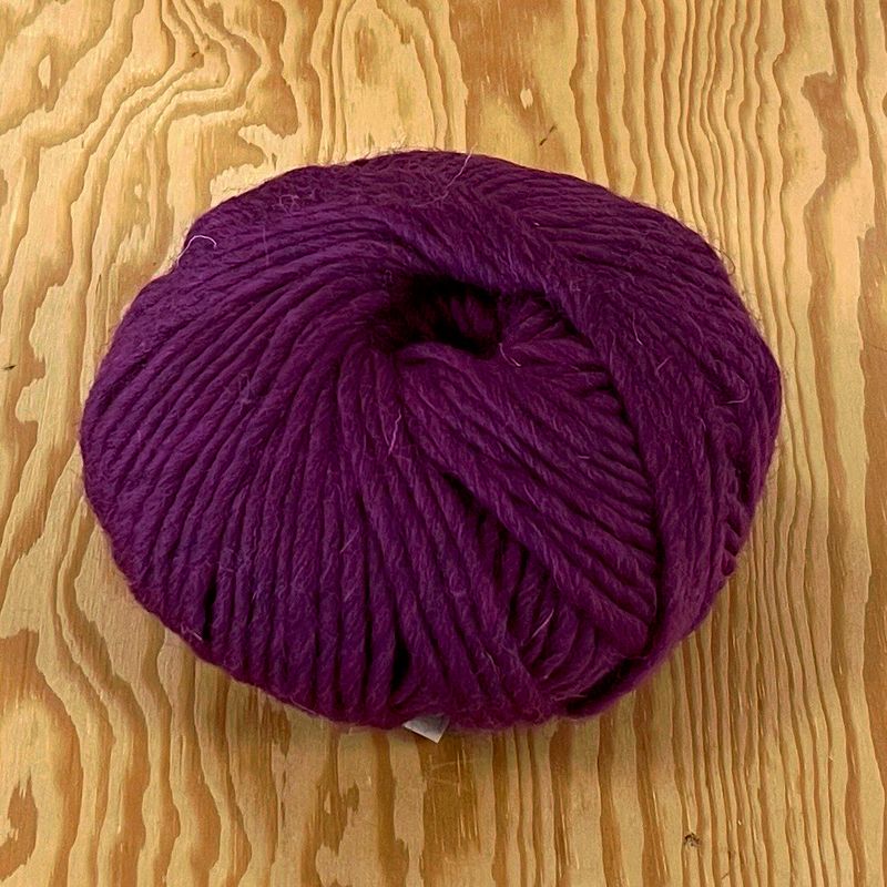 BRE Meadow, Violetti 056