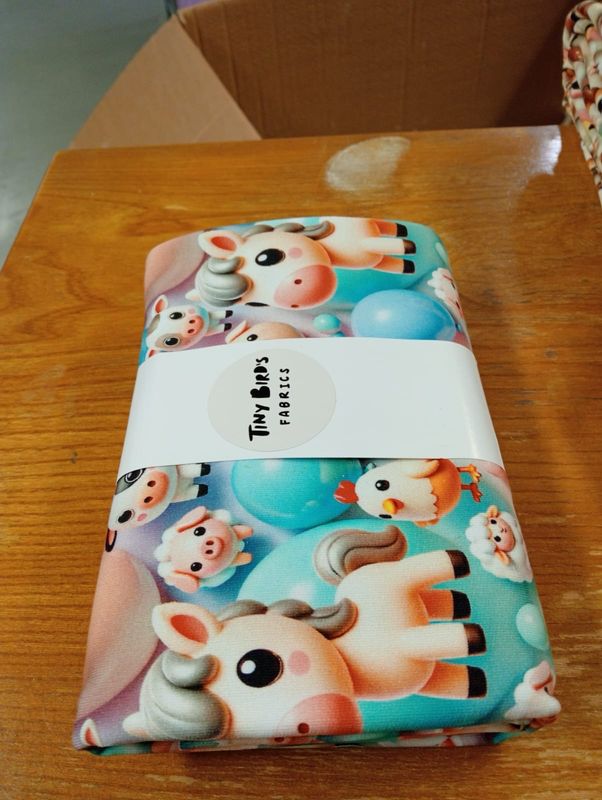 Farmin Eläimet-trikoo, Turkoosi 0,7m Farmin Eläimet-trikoo, Turkoosi 0,7m