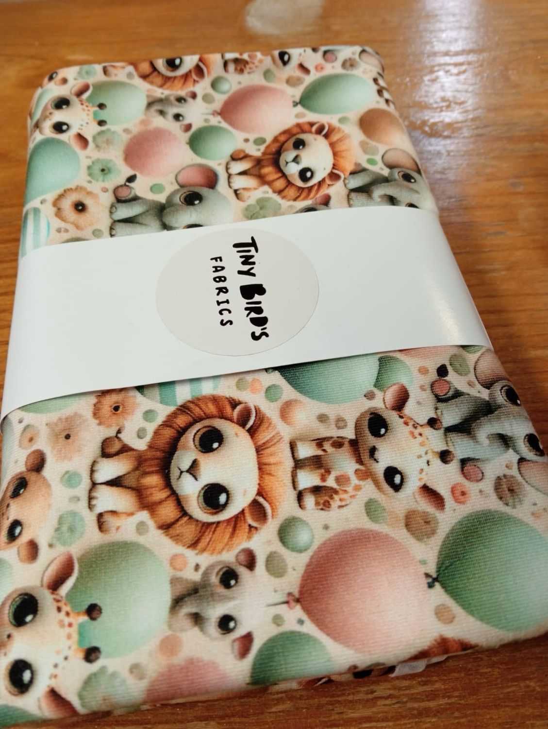 Eläinvauvat -trikoo, Vaalea 0,7m