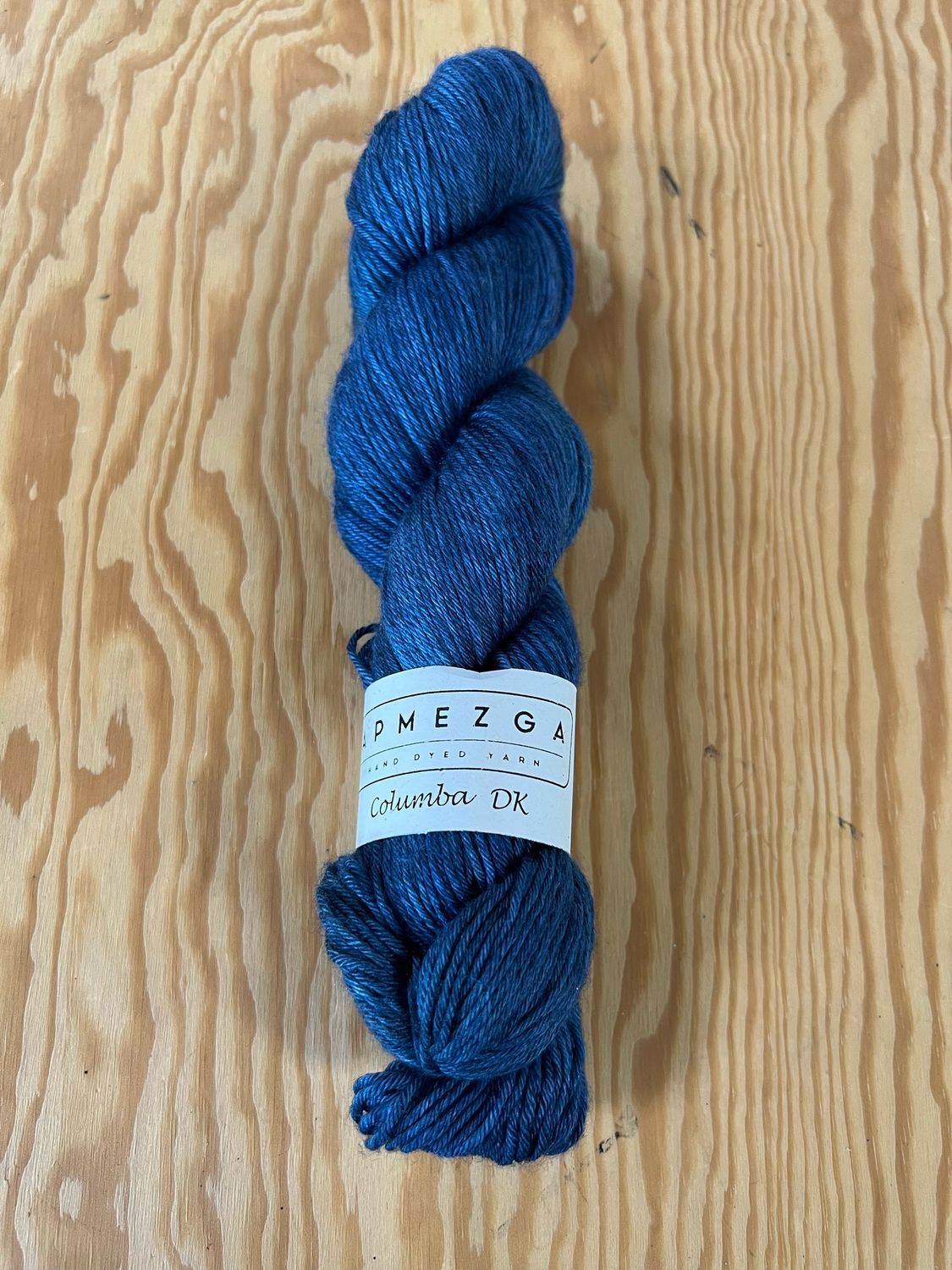 Columba DK merinosilkkilanka, Tumma Sininen 86