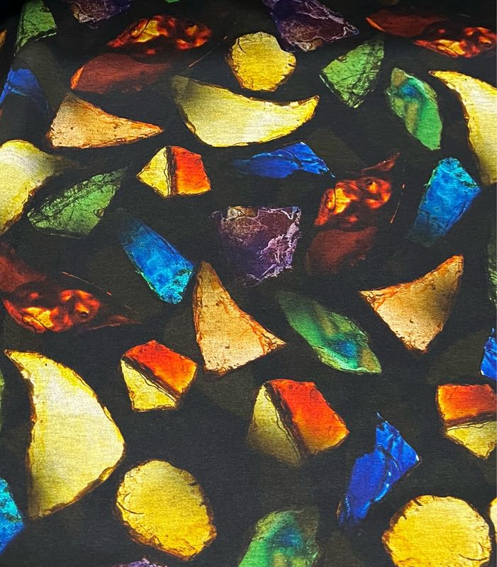 Jalokivet-neulos, Musta Pala 2m Jalokivet-neulos, Musta Pala 2m