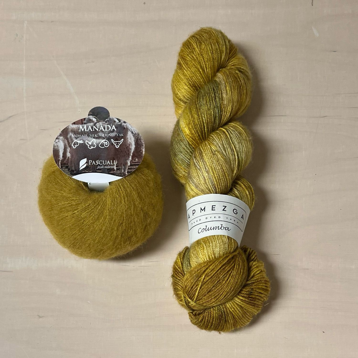 Columba + Manada -lankasetti Leijonankeltainen