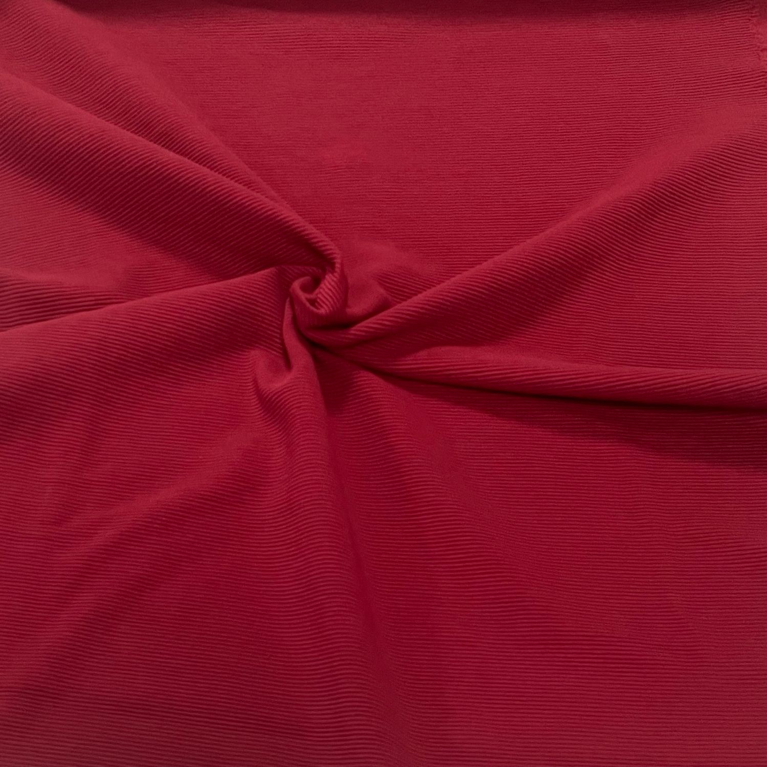 Vaakaraita -neulos, Punainen