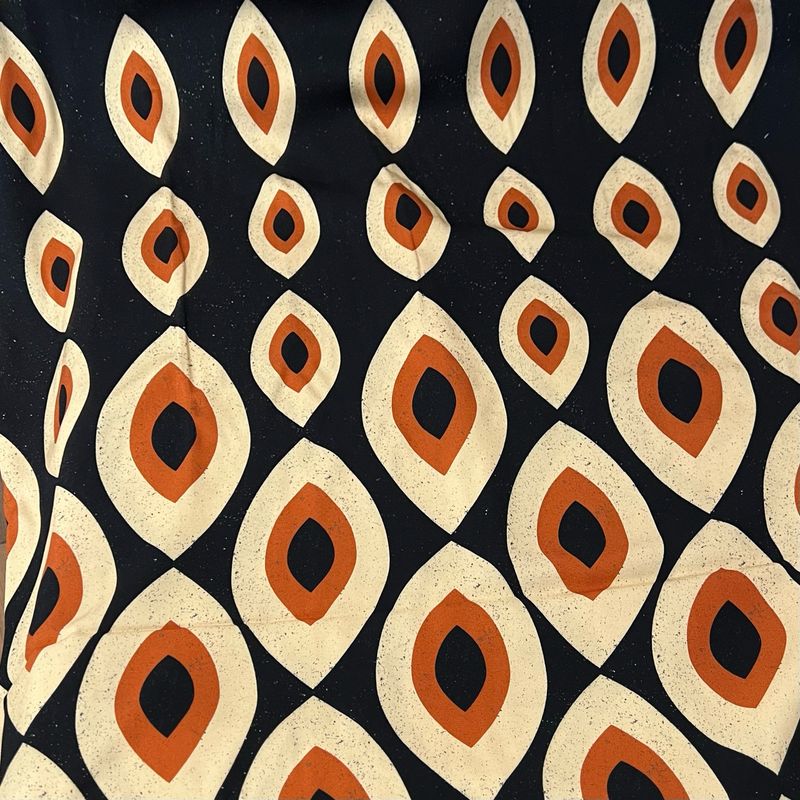 L&amp;L Urpu -viskoosi, Mustaoranssi