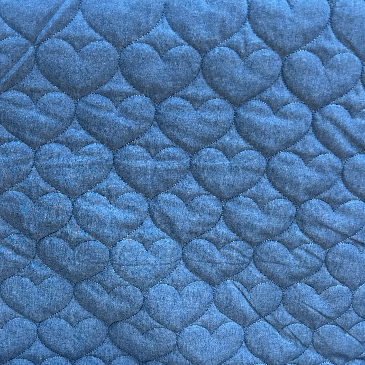 Sydänfarkku-tikkikangas vuorilla, Sininen