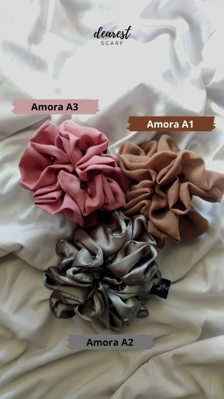 Amora Scrunchie