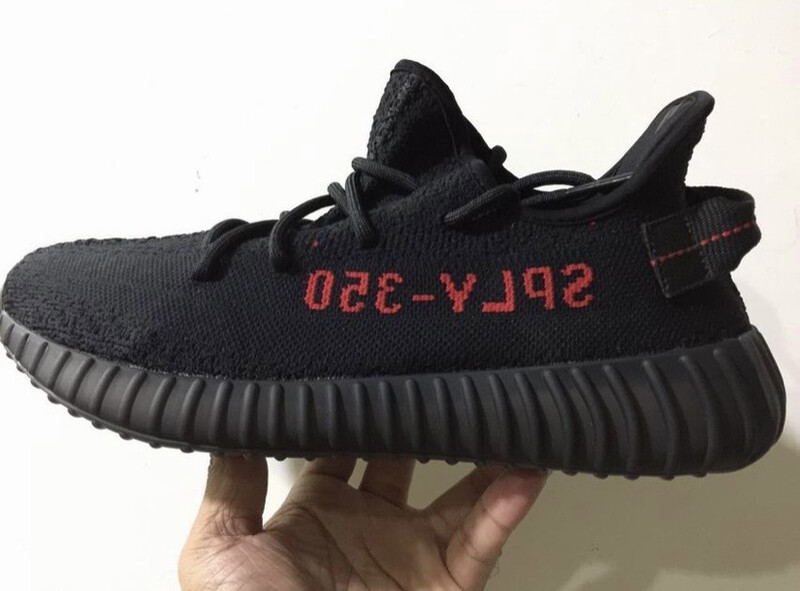 YEEZY BOOST 350 V2 BLACK RED