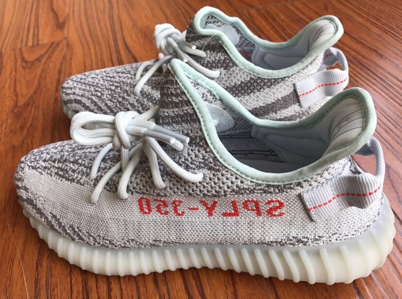 YEEZY BOOST 350 V2 BLUE TINT