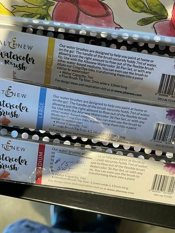 Altenew Watercolor Brush Bundle