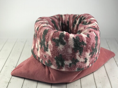 BINNEN-BÜDDEL // Fleece Altrosa + Krinkelplüsch Rosagrau // Größe Quadrat ca. 75x75 cm - SOFORTKAUF auf Lager BINNEN-BÜDDEL // Fleece Altrosa + Krinkelplüsch Rosagrau // Größe Quadrat ca. 75x75 cm - SOFORTKAUF auf Lager