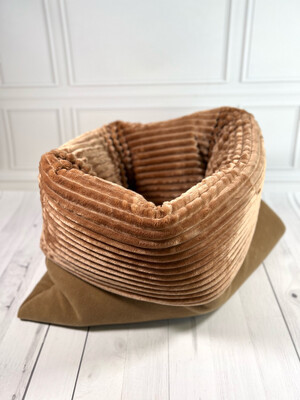 BINNEN-BÜDDEL // Fleece Camel + Streifenplüsch Toffee // Größe Quasi-Quadrat ca. 75x75 cm - SOFORTKAUF auf Lager BINNEN-BÜDDEL // Fleece Camel + Streifenplüsch Toffee // Größe Quasi-Quadrat ca. 75x75 cm - SOFORTKAUF auf Lager