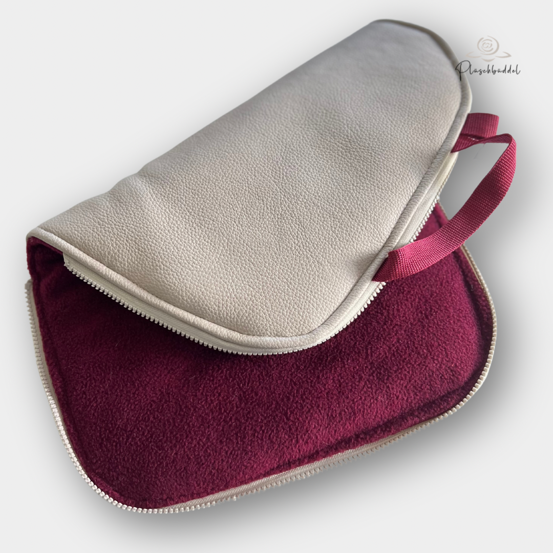 POPOPOFA // Sitzkissen TO GO // Sitzfläche ca. 30x50 cm // Kunstleder Büffel Beigegreige mit Fleece Bordeaux 