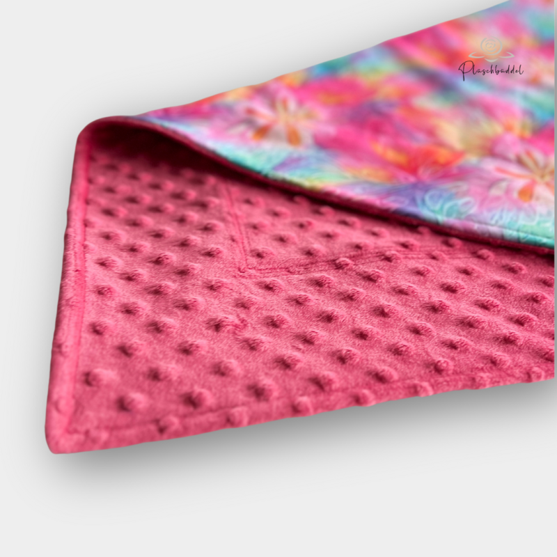 SOFAPOFA OUTDOOR CLASSIC // Softshell Rainbowflowers mit Minky Dots Himbeere // ca. 65x49 cm // SOFORTKAUF auf Lager SOFAPOFA OUTDOOR CLASSIC // Softshell Rainbowflowers mit Minky Dots Himbeere // ca. 65x49 cm // SOFORTKAUF auf Lager