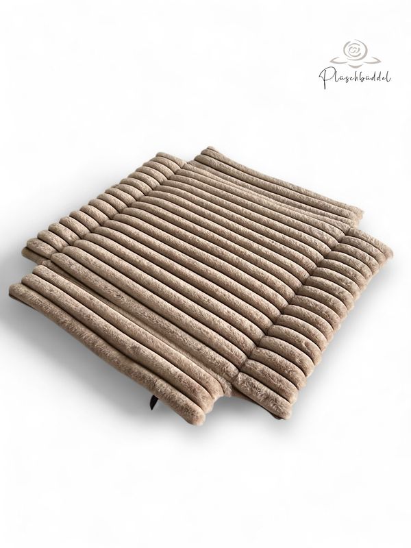 BOXENPOFA CLASSIC //  ca. 55x57 cm  plus va. 8-10 cm Rand zum Hochklappen // Kunstleder Büffel Rosé mit Dicke Streifen Marmor Sand // zB für Kudde Hundeboxen Autorückbank // ohne Anti-Rutsch