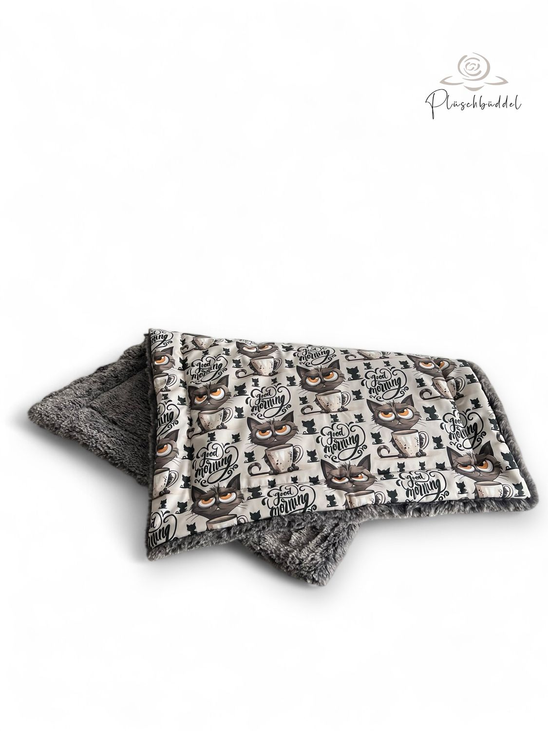 Gefütterte SOFAPOFA LUXUS OUTDOOR // Softshell Special Grumpy Cat mit Arctic Fox Moonbeam // ca. 65x90cm // SOFORTKAUF Gefütterte SOFAPOFA LUXUS OUTDOOR // Softshell Special Grumpy Cat mit Arctic Fox Moonbeam // ca. 65x90cm // SOFORTKAUF