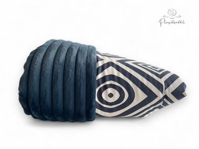 PLÜSCHBÜDDEL  PREMIUM OUTDOOR // Softshell Blaue Geometrie +  Dicke Streifen Dunkelblau  // SOFORTKAUF