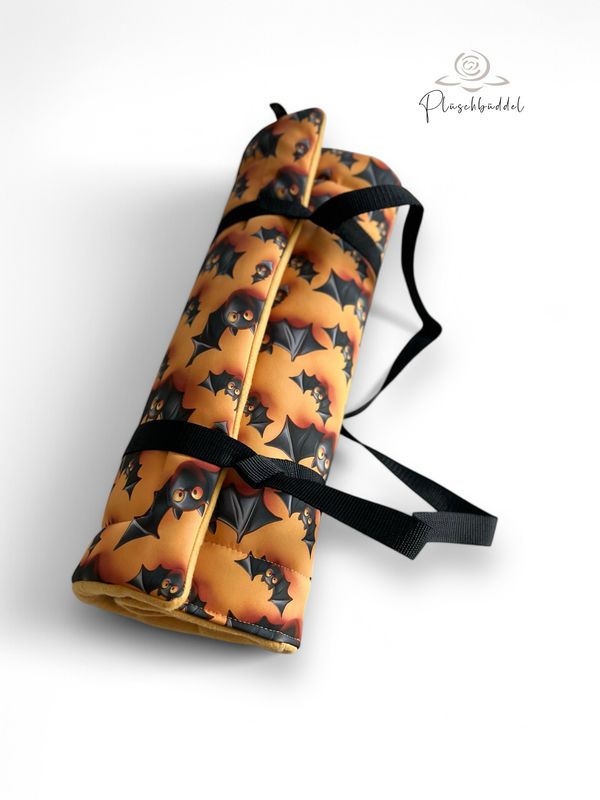 ROLLPOFA PREMIUM  // ca. 45 x 65 cm  // Softshell Special Fledermäuse mit Baumwollfleece Okker // mit 4 cm Volumenvlies inkl. Tragegurt