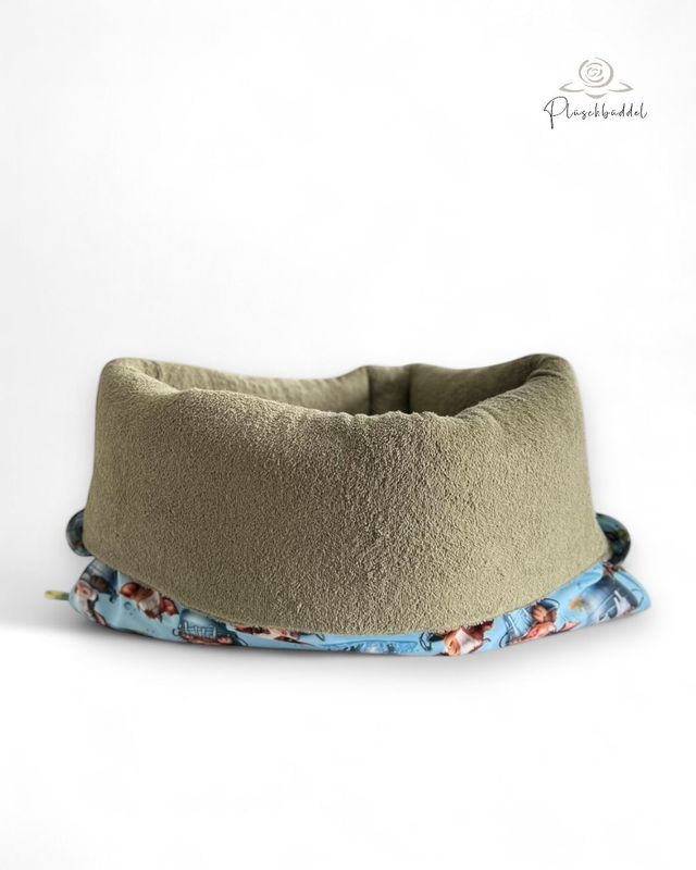 PLÜSCHBÜDDEL OUTDOOR PREMIUM // Softshell Special Moo im Eimer + Frottée Olive + Reißverschluss Olive // Quadrat ca. 75x70 cm für kleinere Hunde // SOFORTKAUF