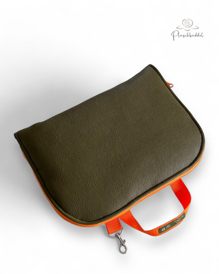 POPOPOFA // Sitzfläche ca. 30x50 cm // Kunstleder Büffel Olive mit Streifenplüsch Armeegreen // Sitzkissen to go