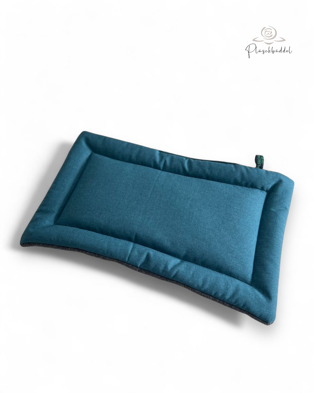 KLEINE MATTE SITZKISSEN  // ca. 44x38 cm  // Softshell Petrolmelange mit Baumwollfleece Dunkelgrau Melange // gefüttert mit 4 cm Volumenvlies