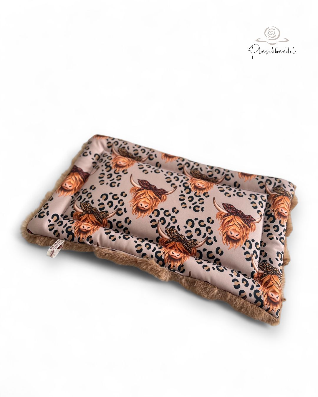 KLEINE MATTE SITZKISSEN  // ca. 28x47 cm  // Softshell Special Leokuh mit  Bubbles Beige // gefüttert mit 4 cm Volumenvlies