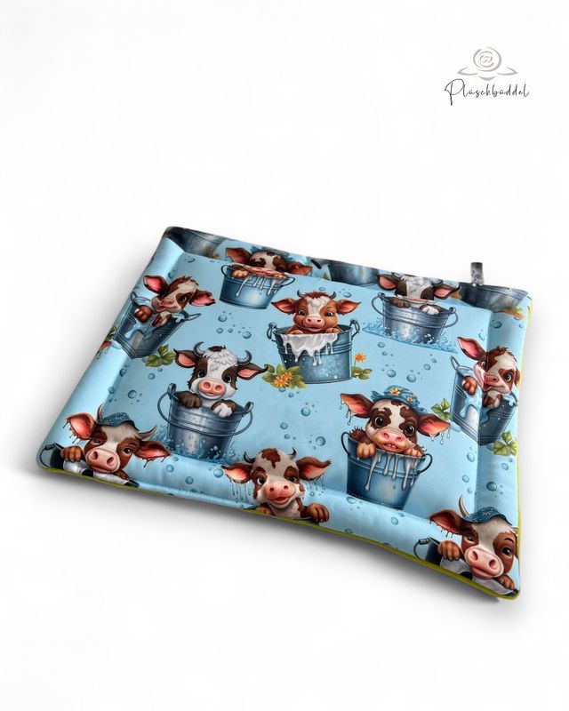 KLEINE MATTE SITZKISSEN  // ca. 35x45 cm  // Softshell Special Moo im Eimer mit Fleece Grün // gefüttert mit 4 cm Volumenvlies