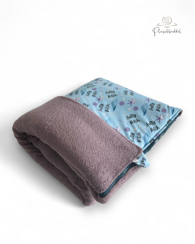 PLÜSCHBÜDDEL PREMIUM OUTDOOR // Größe 95x70 cm // Softshell Special Salty Bitch + Frottée Mauve (Schmutziges Lila) + Reißverschluss Jeans // SOFORTKAUF